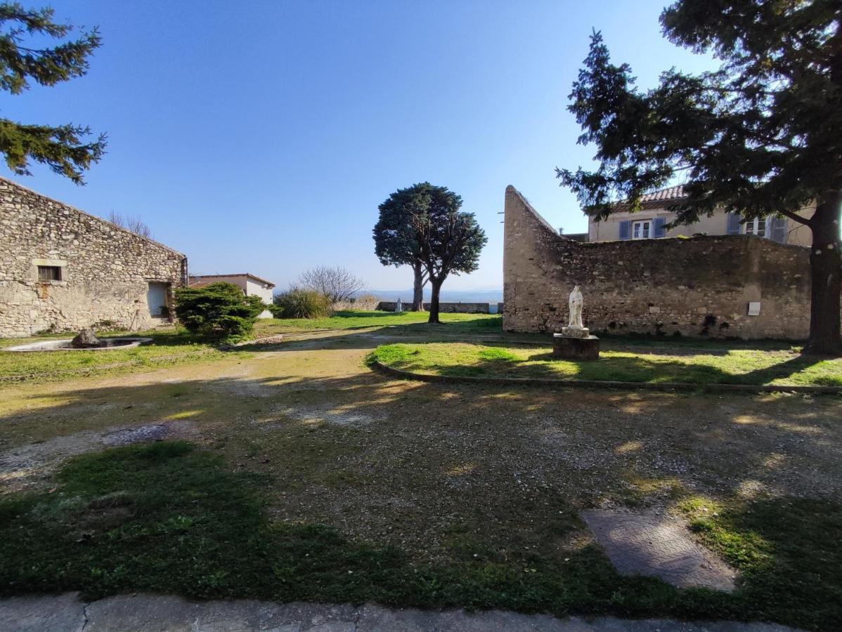Gite D'Etape Et De Groupe Du Clos Saint Roch Viviers Exteriör bild